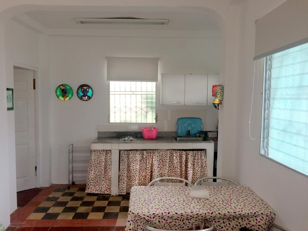 Casa Del Rayo Verde Hotelito Solidario 포르토벨로 객실 사진