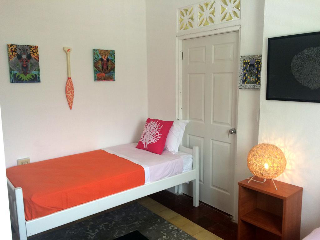 Casa Del Rayo Verde Hotelito Solidario 포르토벨로 객실 사진