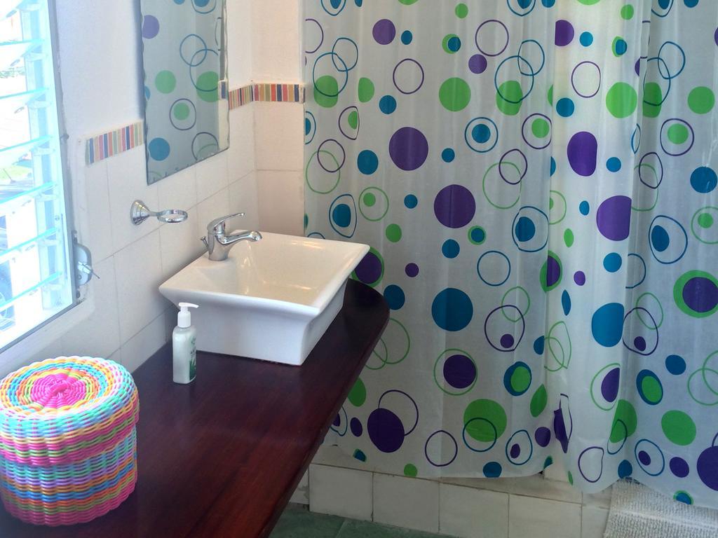 Casa Del Rayo Verde Hotelito Solidario 포르토벨로 객실 사진